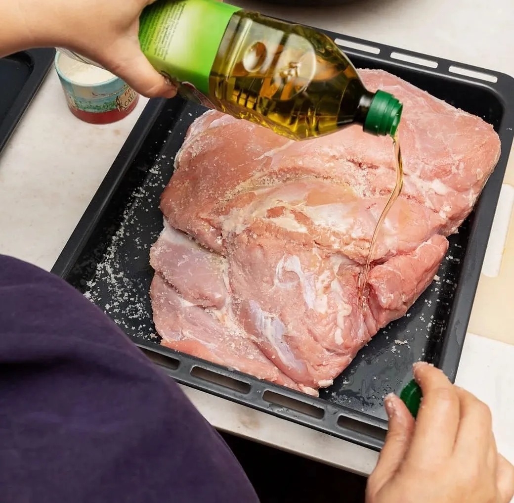 Image alt description