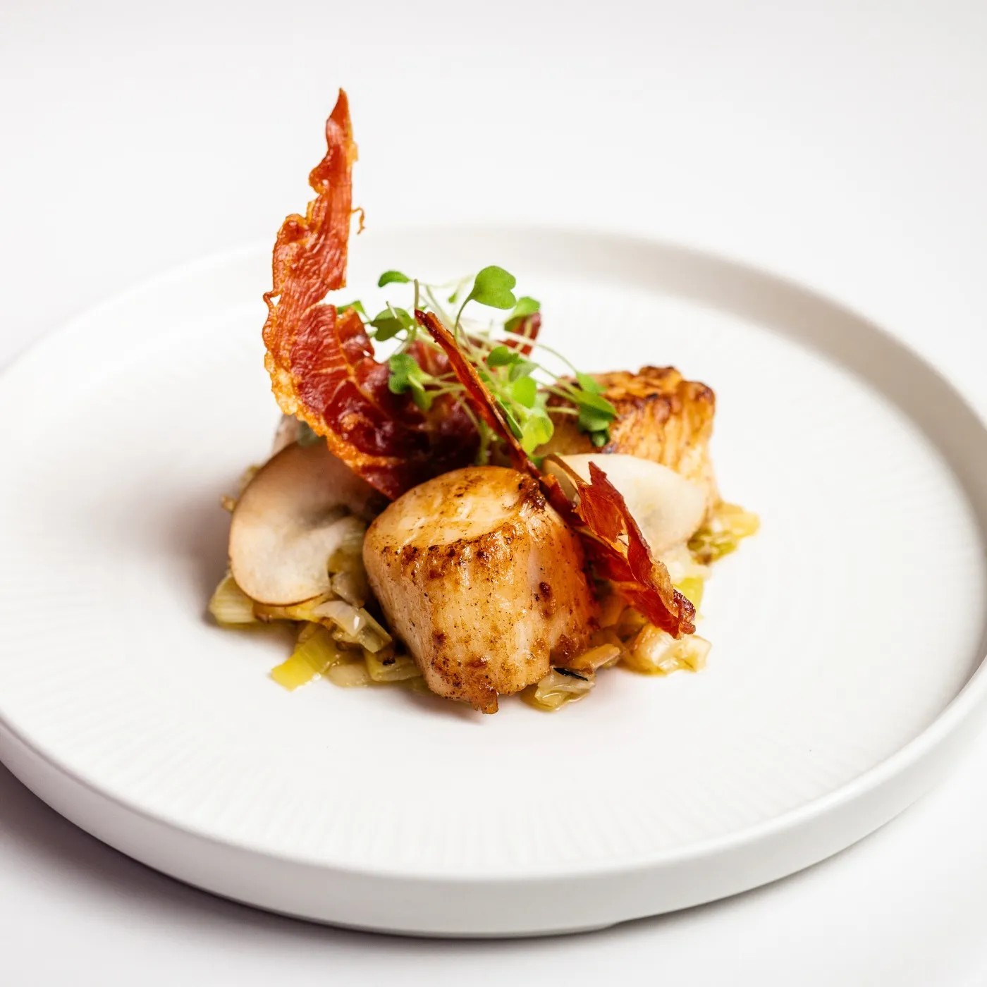 Image alt description