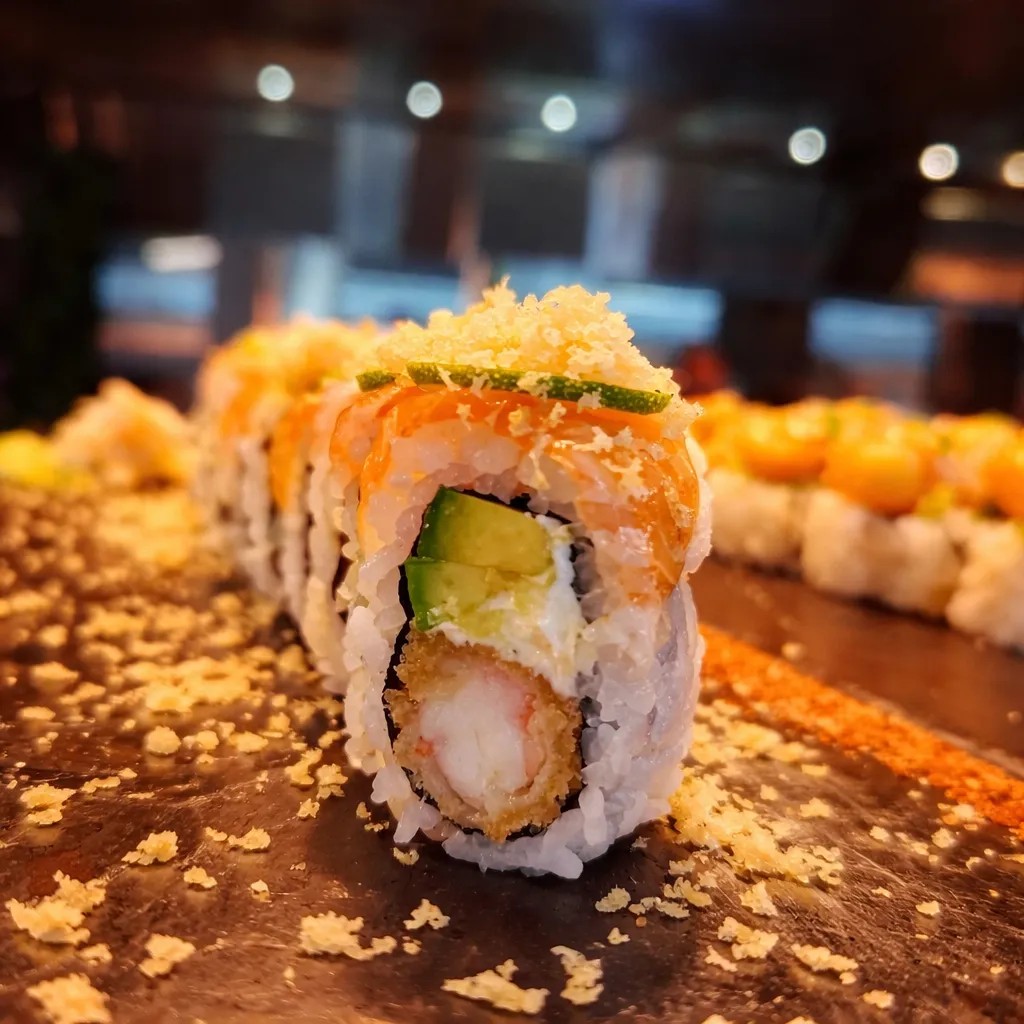 Image alt description