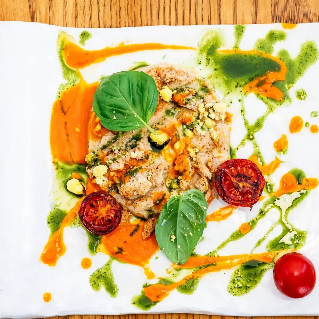 Image alt description