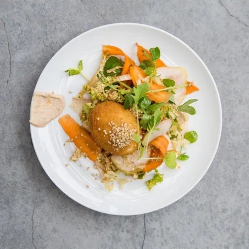 Image alt description