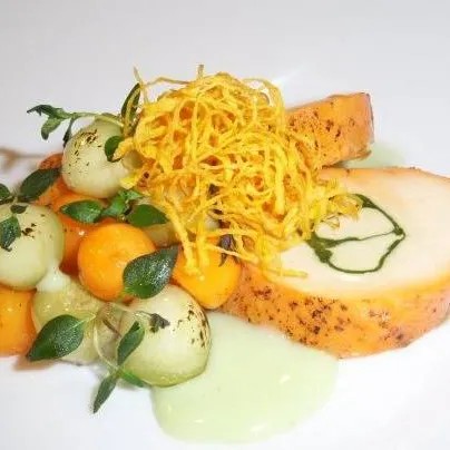 Image alt description