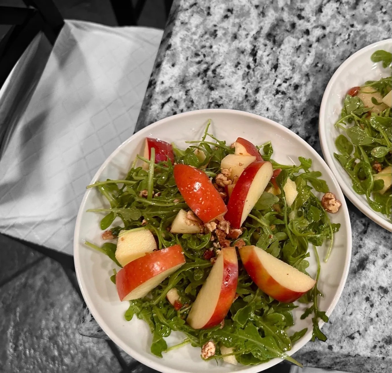 Image alt description