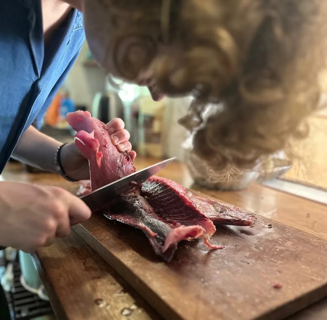 Image alt description