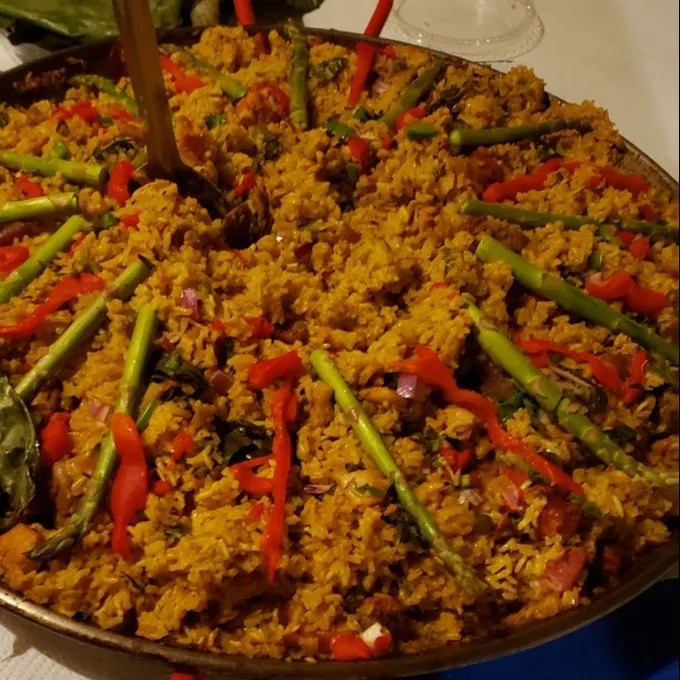 Image alt description