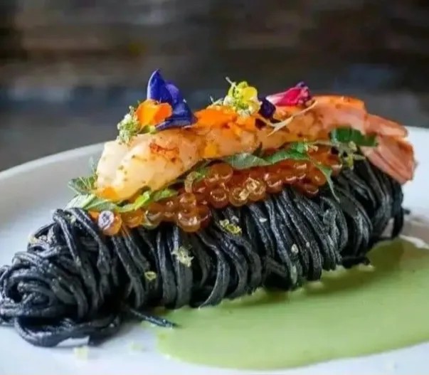 Image alt description