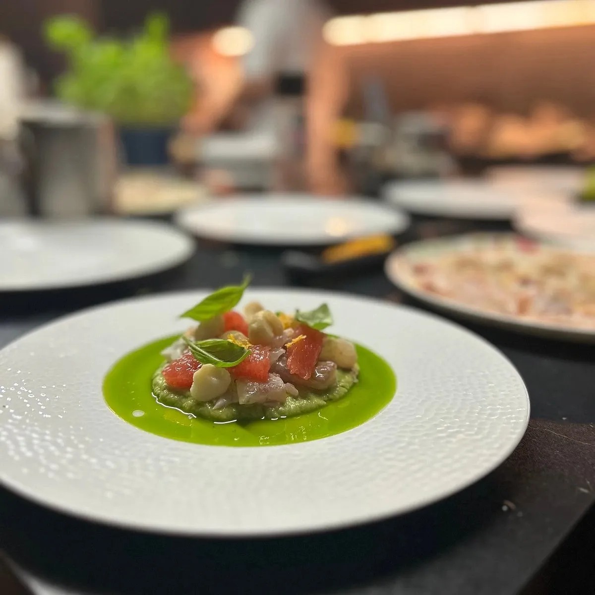 Image alt description