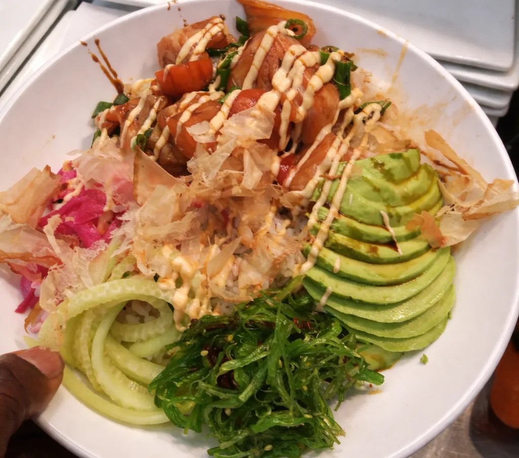 Image alt description