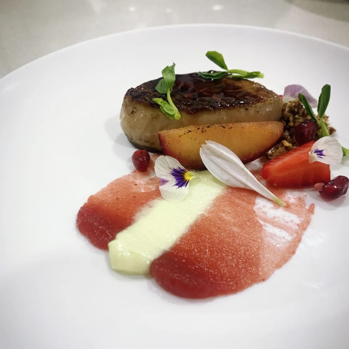 Image alt description