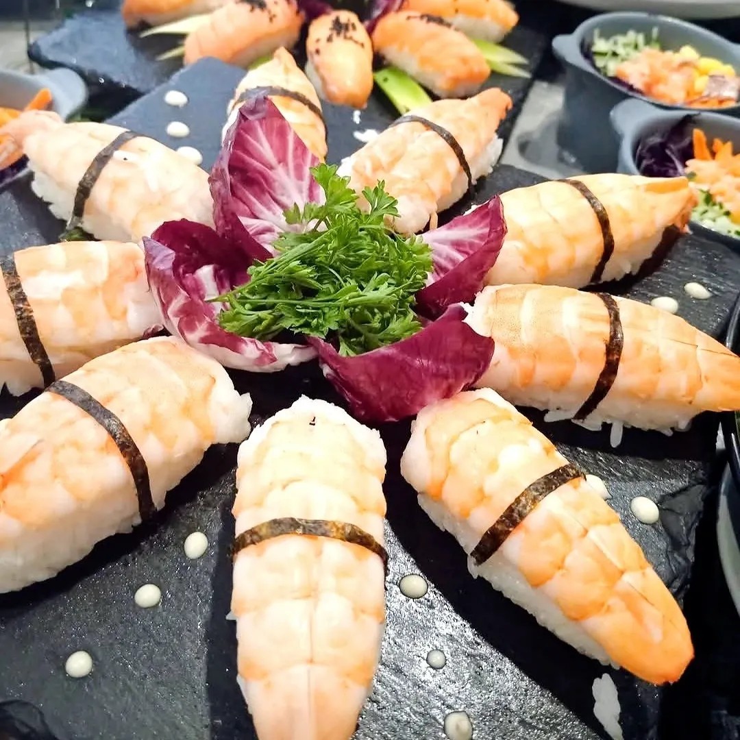 Image alt description