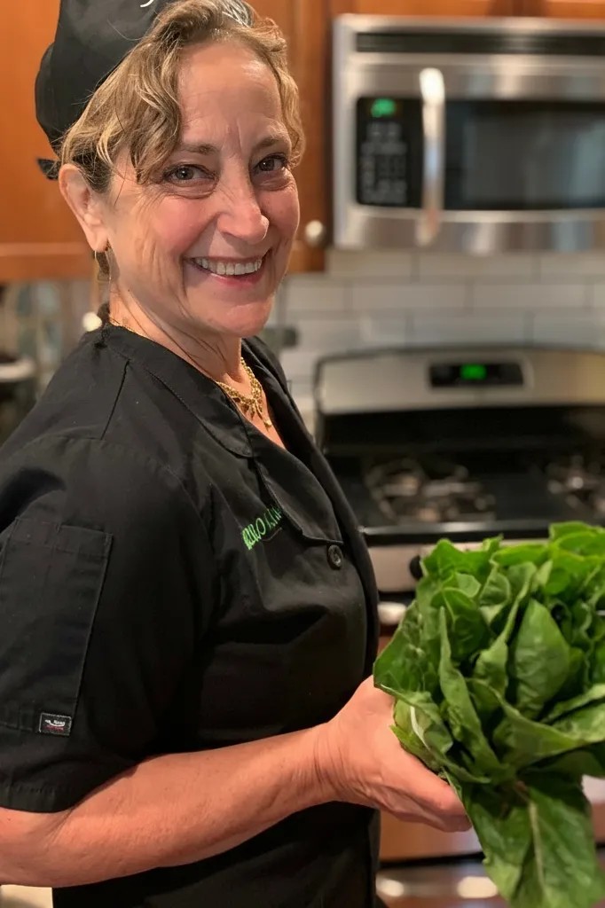 Image alt description