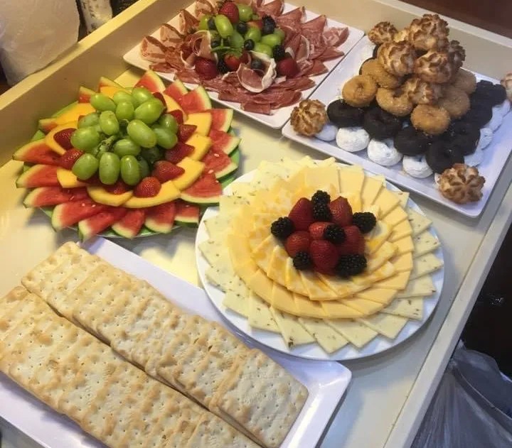 Image alt description