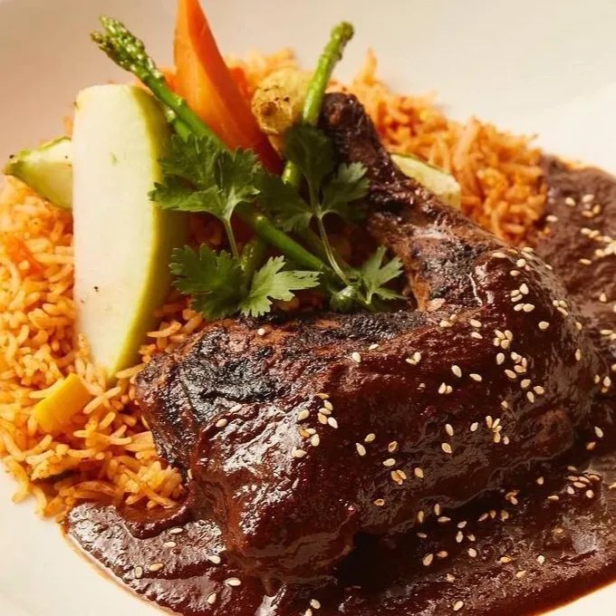 Image alt description