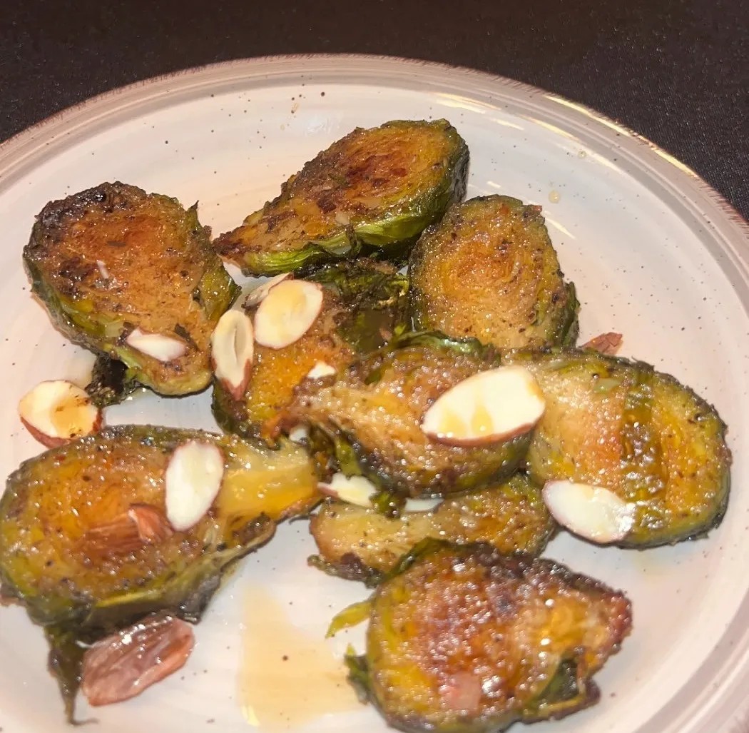 Image alt description