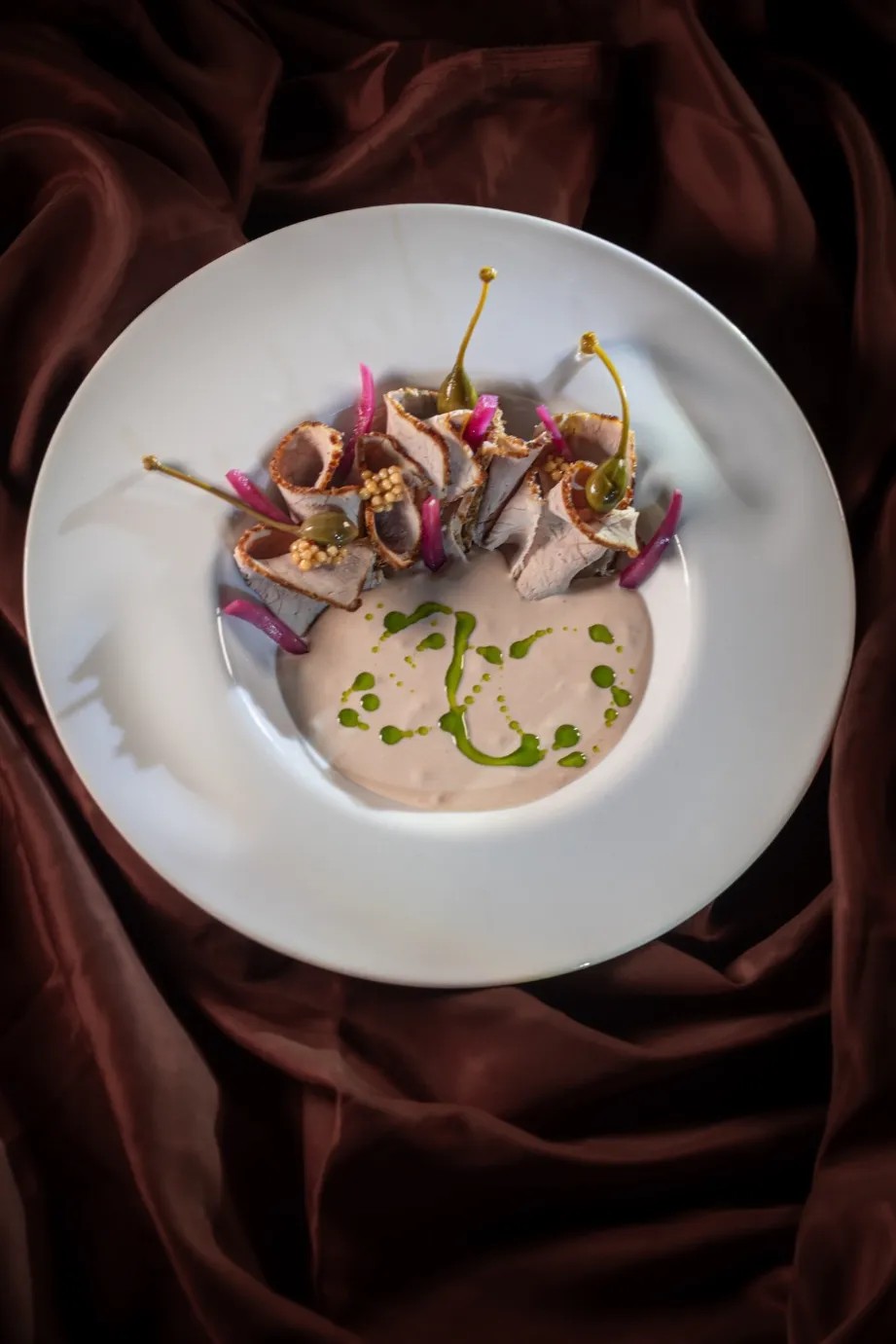 Image alt description