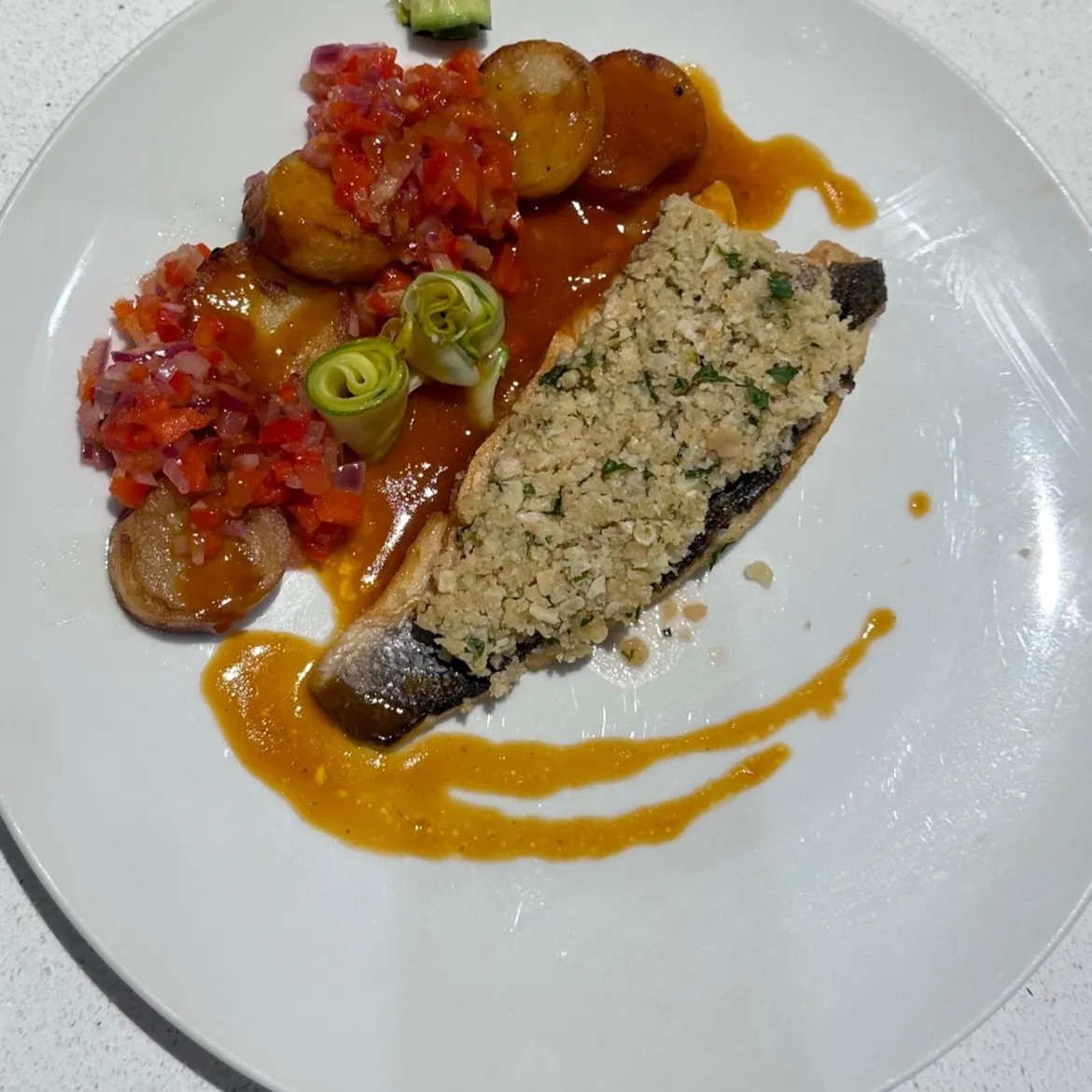 Image alt description