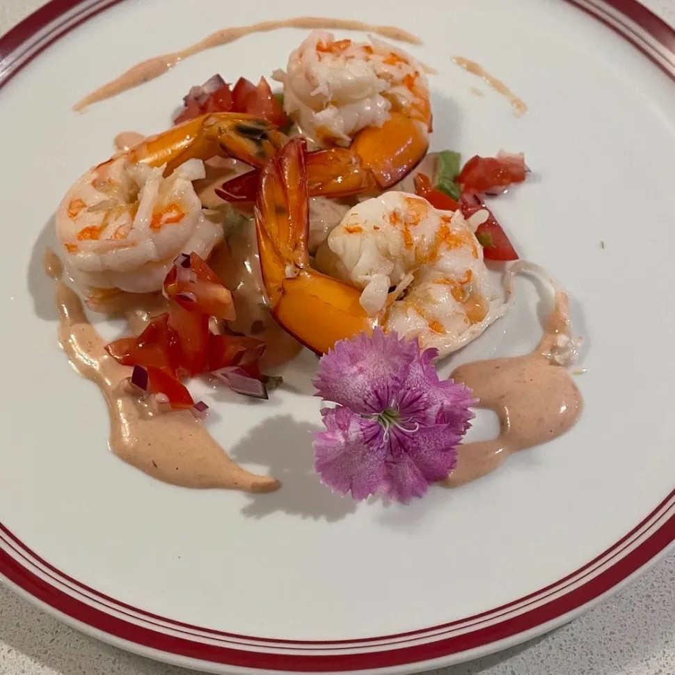 Image alt description