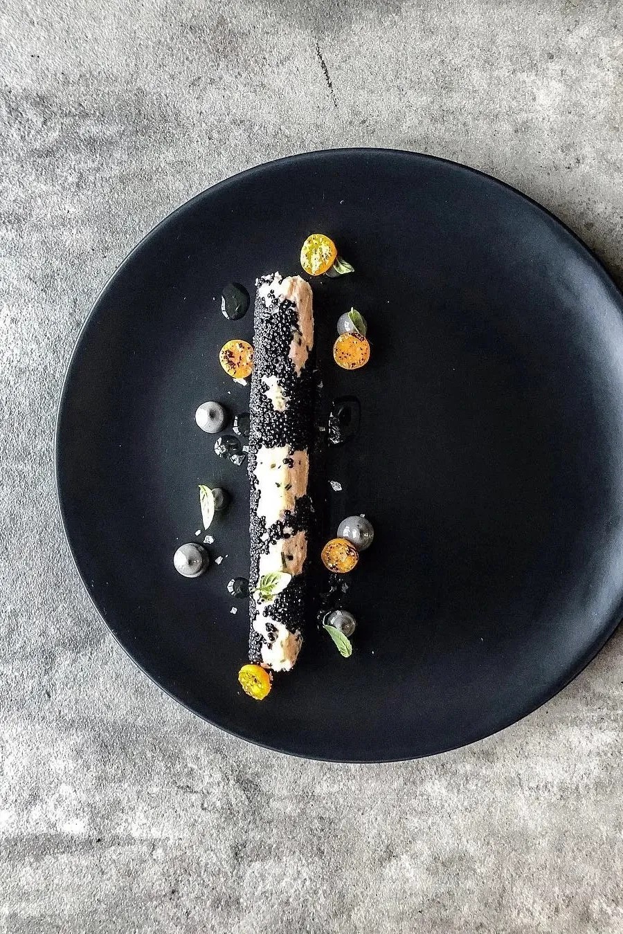 Image alt description