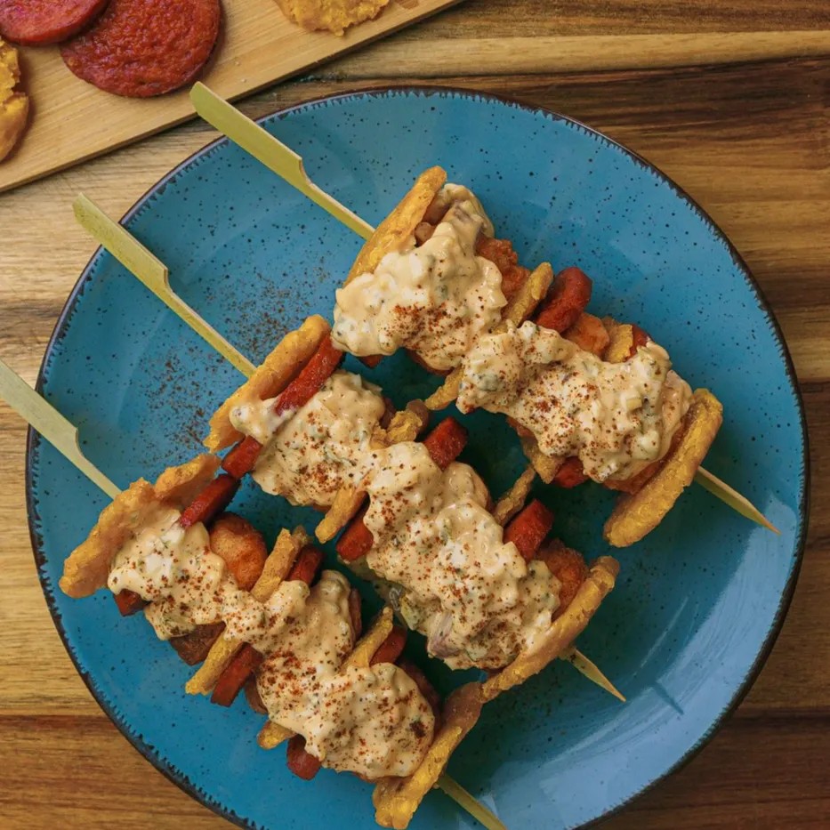 Image alt description