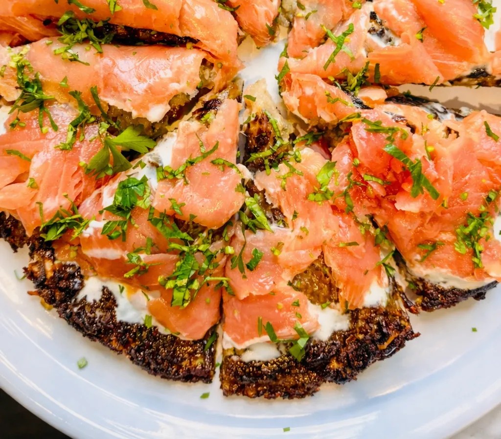 Image alt description