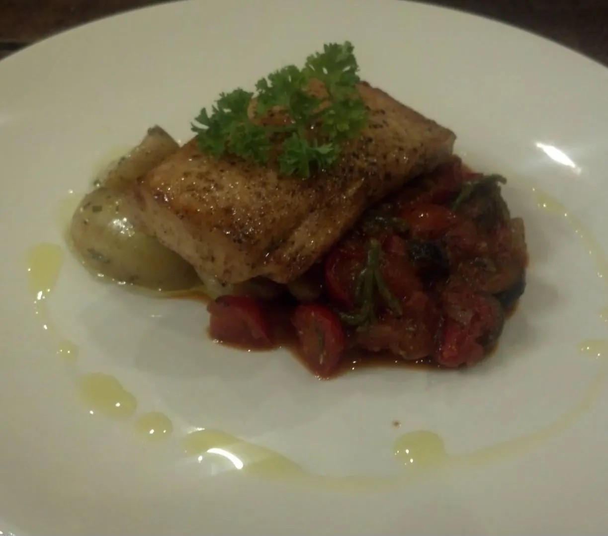 Image alt description