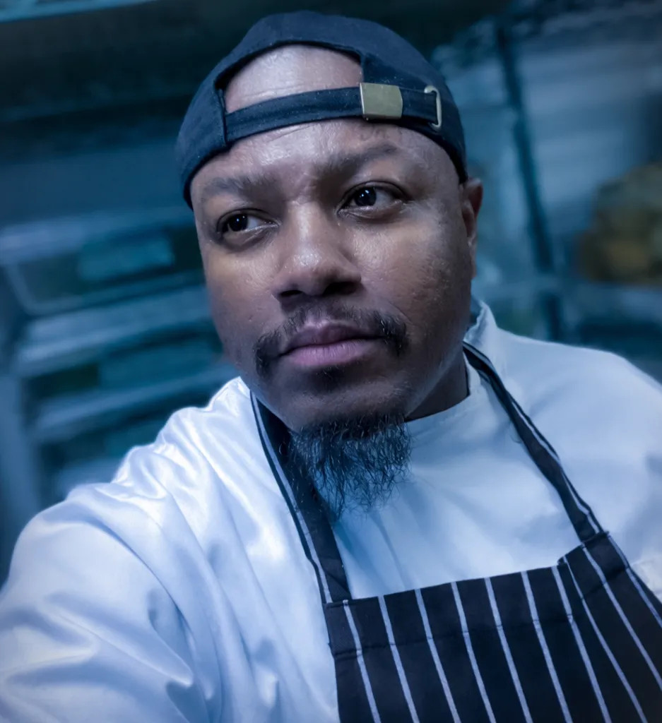 Image alt description