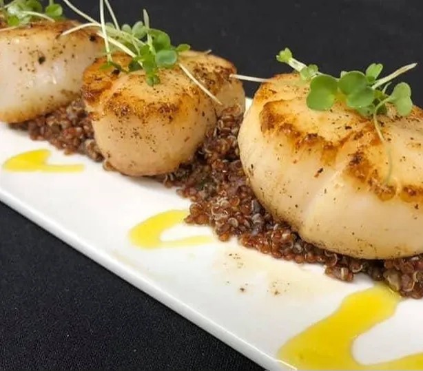 Image alt description