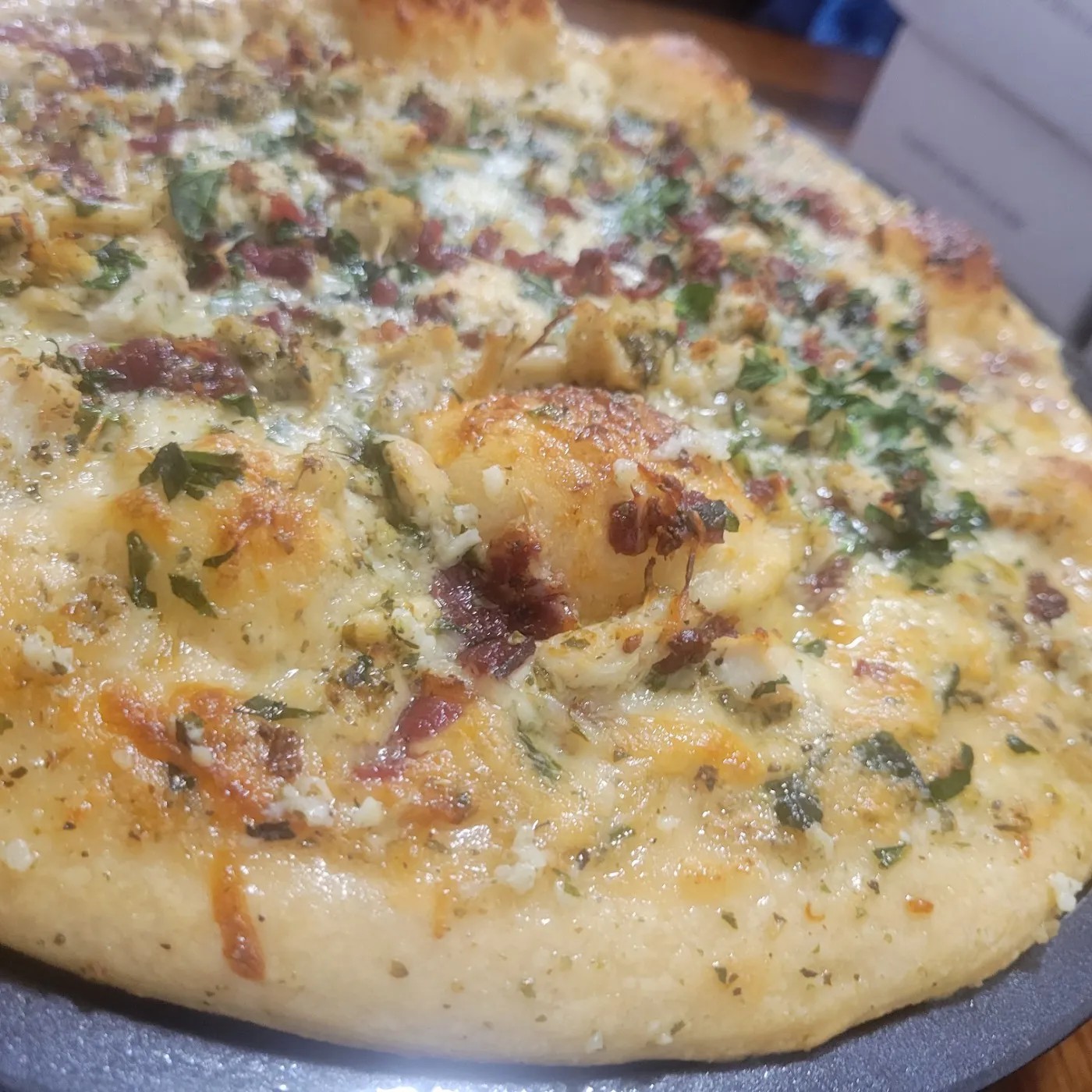 Image alt description