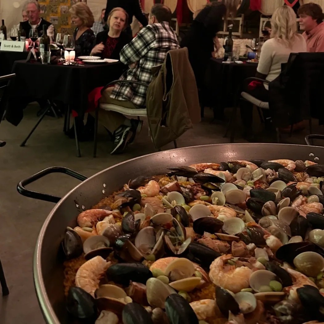 Image alt description