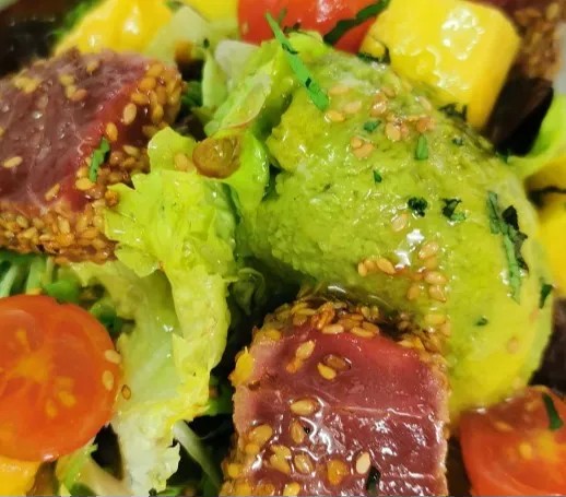 Image alt description