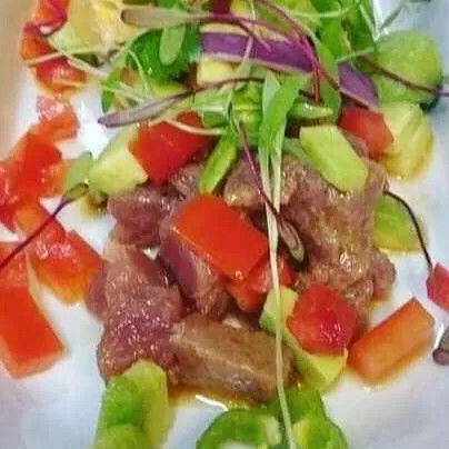 Image alt description