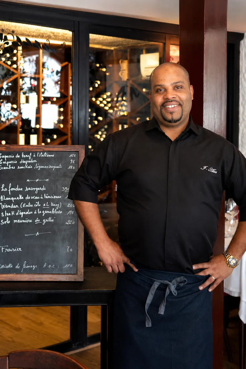 Image alt description