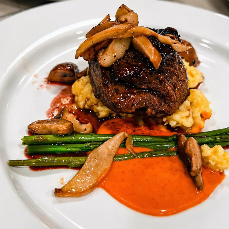 Image alt description