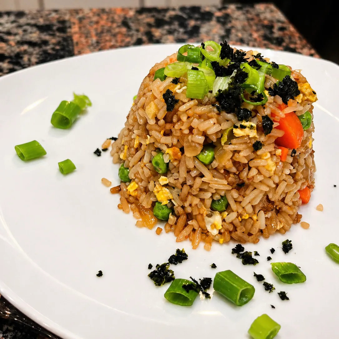 Image alt description