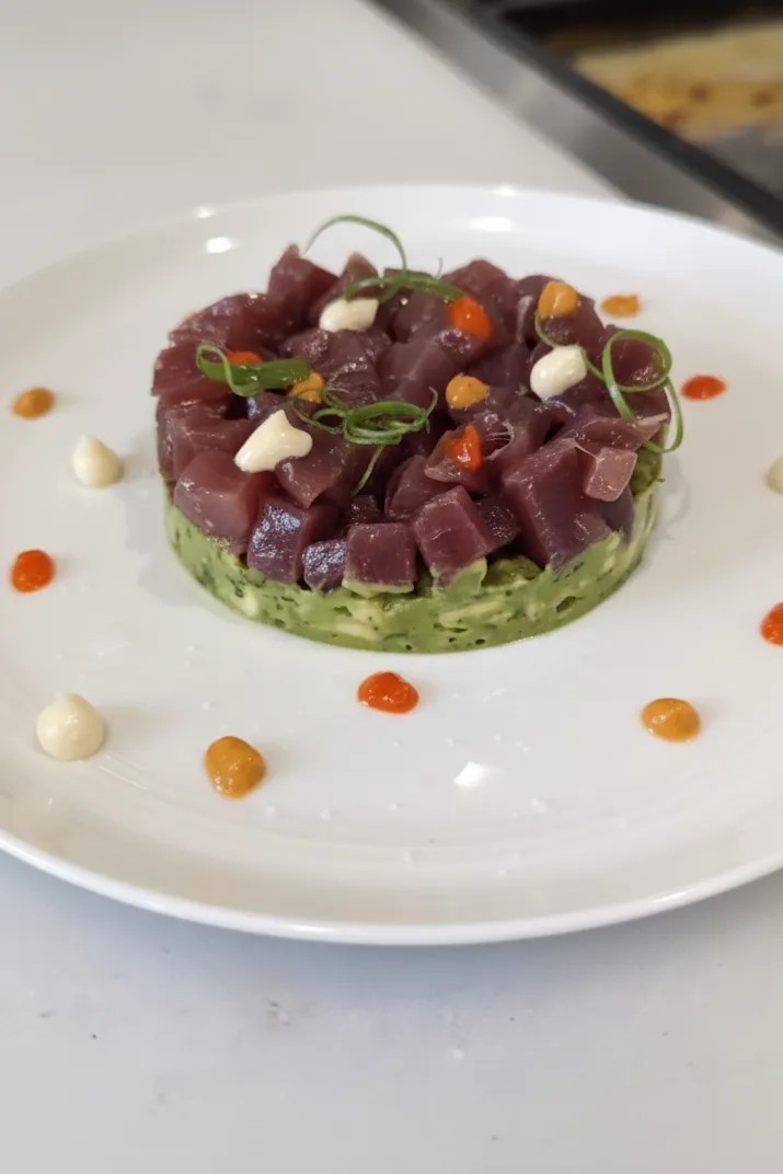 Image alt description