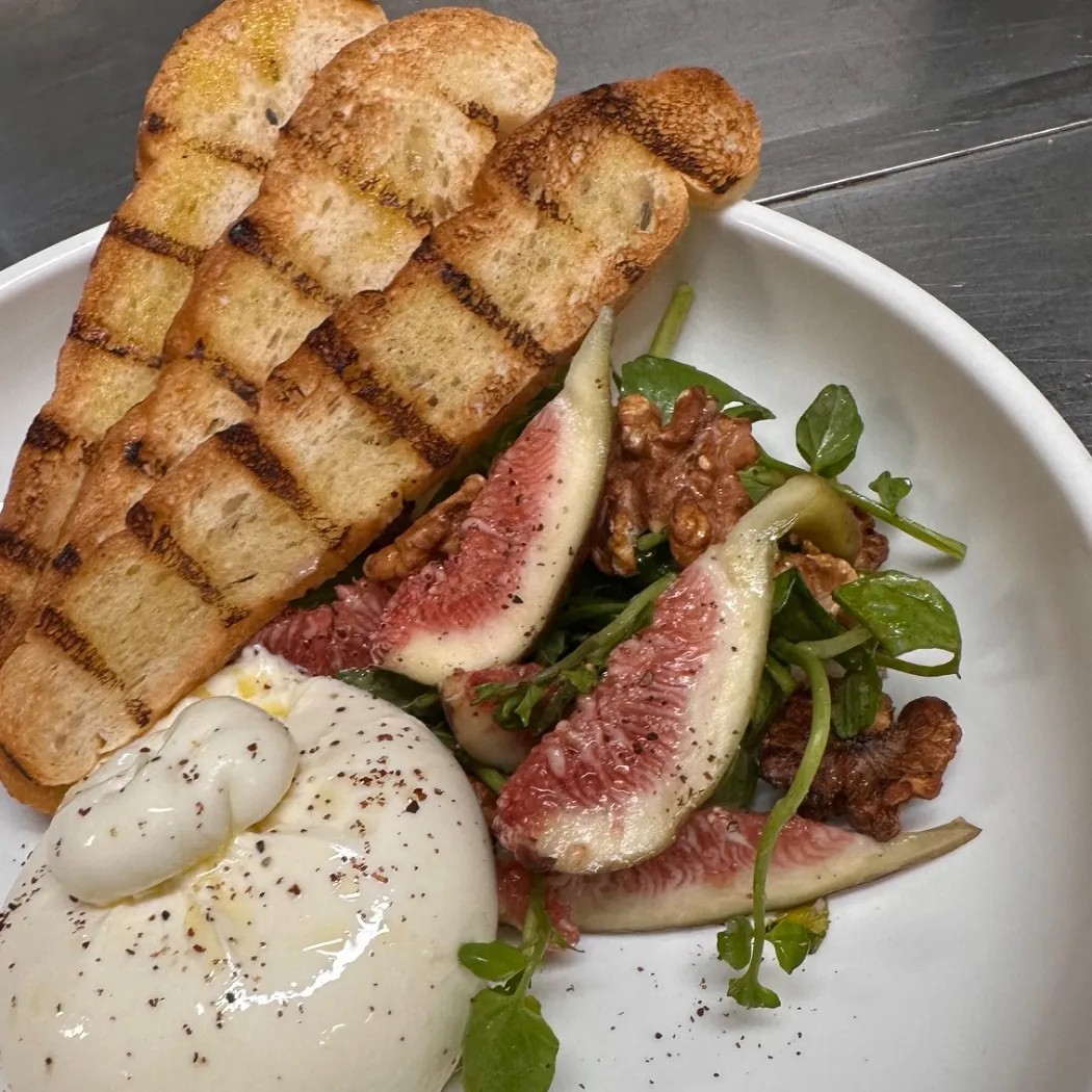 Image alt description