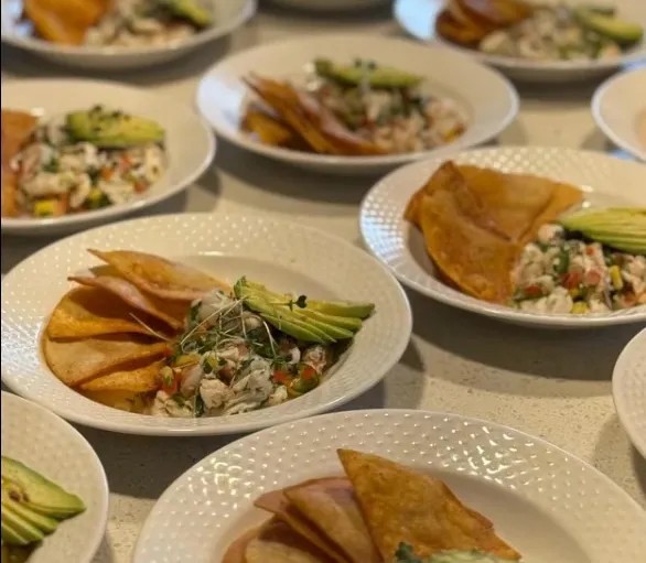 Image alt description