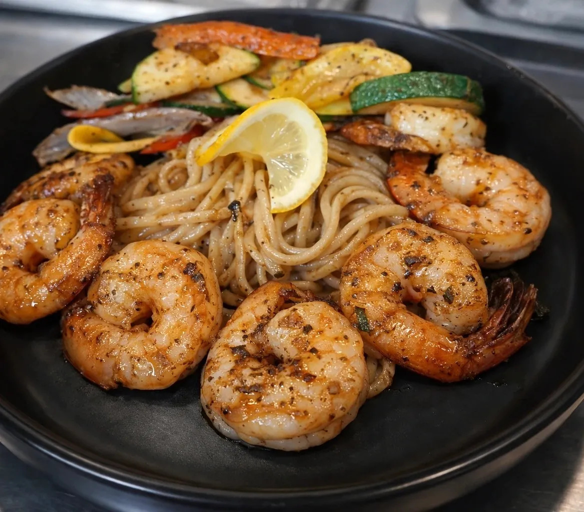 Image alt description