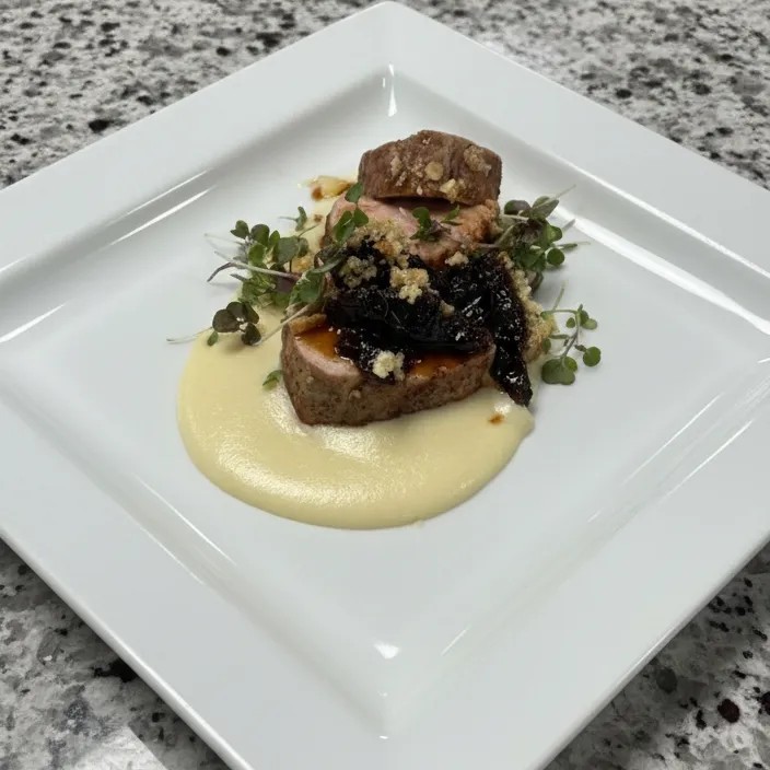 Image alt description