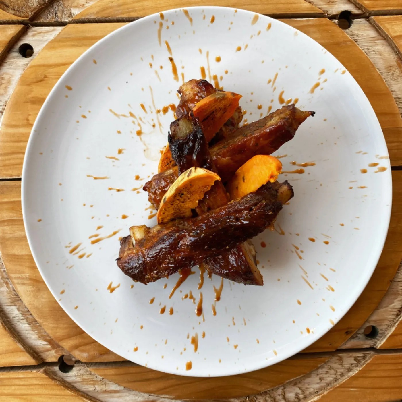 Image alt description