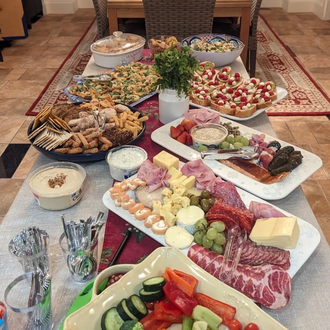 Image alt description