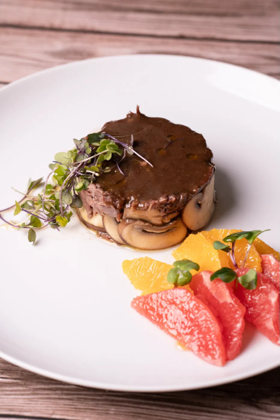 Image alt description