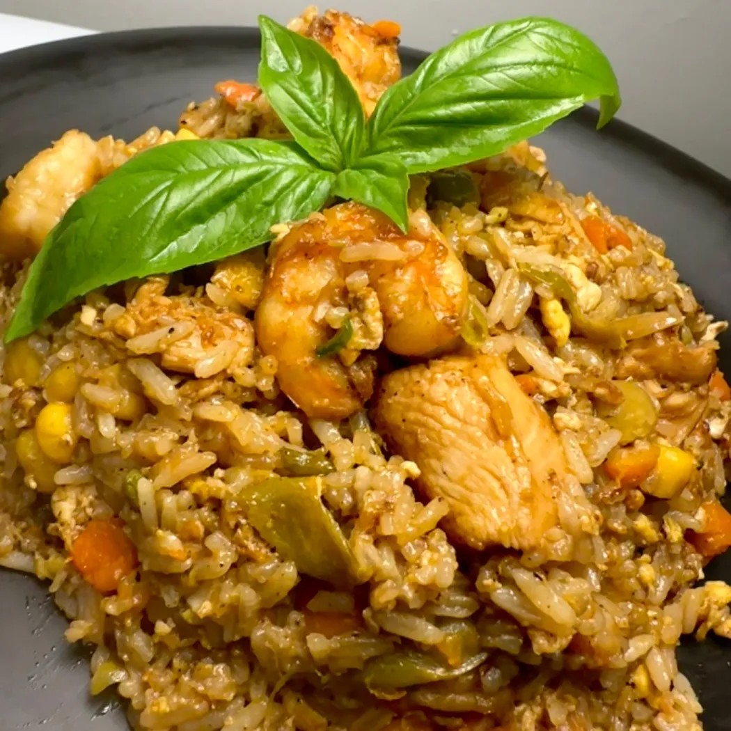 Image alt description