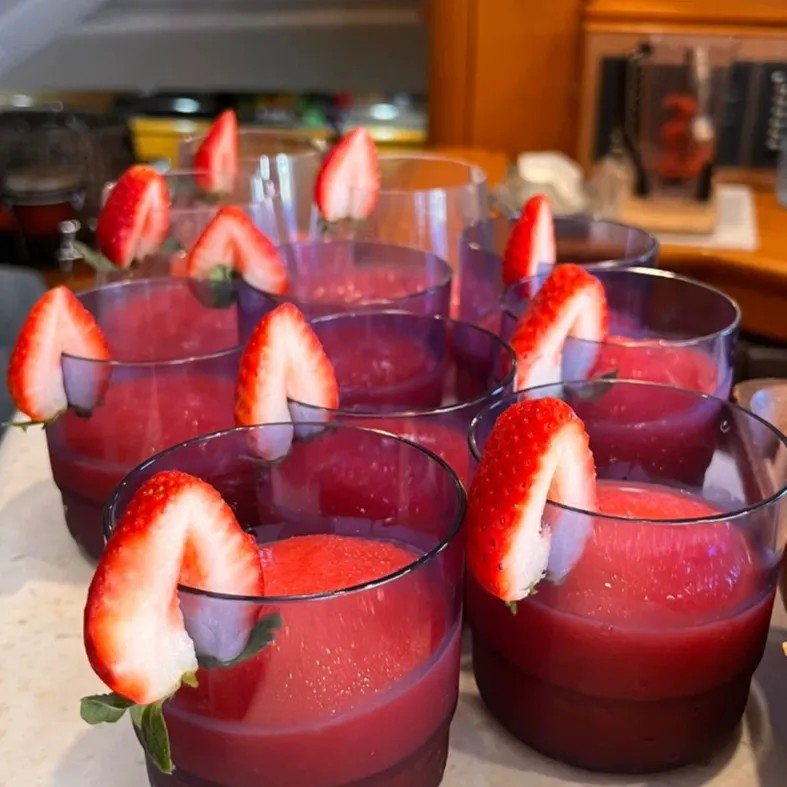 Image alt description