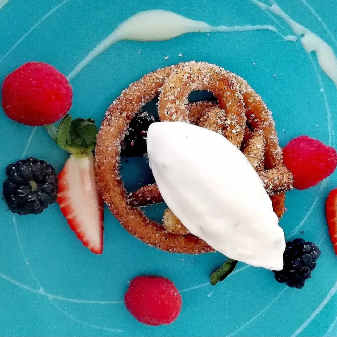 Image alt description