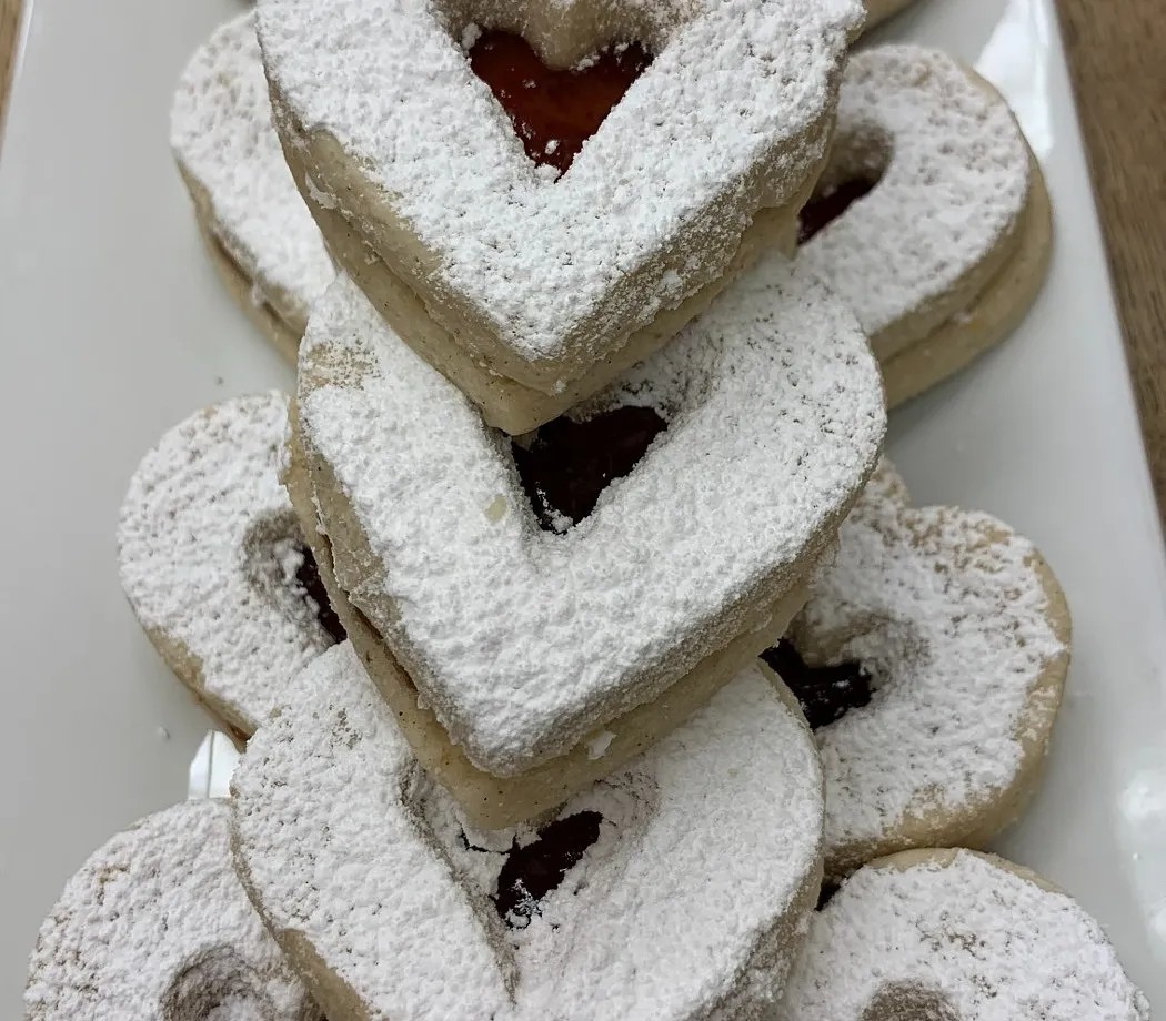 Image alt description