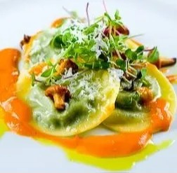 Image alt description