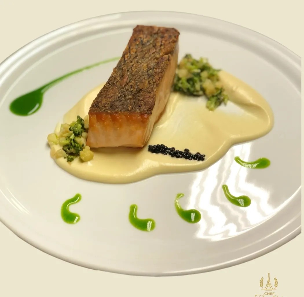 Image alt description