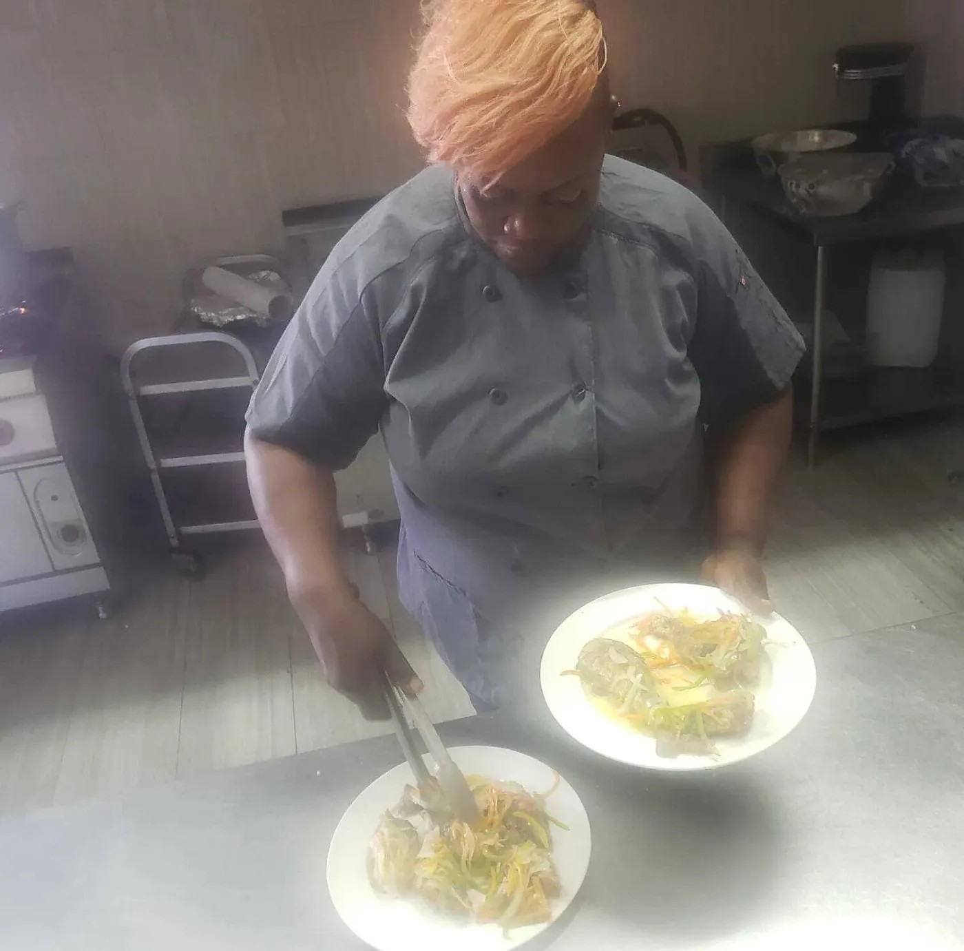 Image alt description