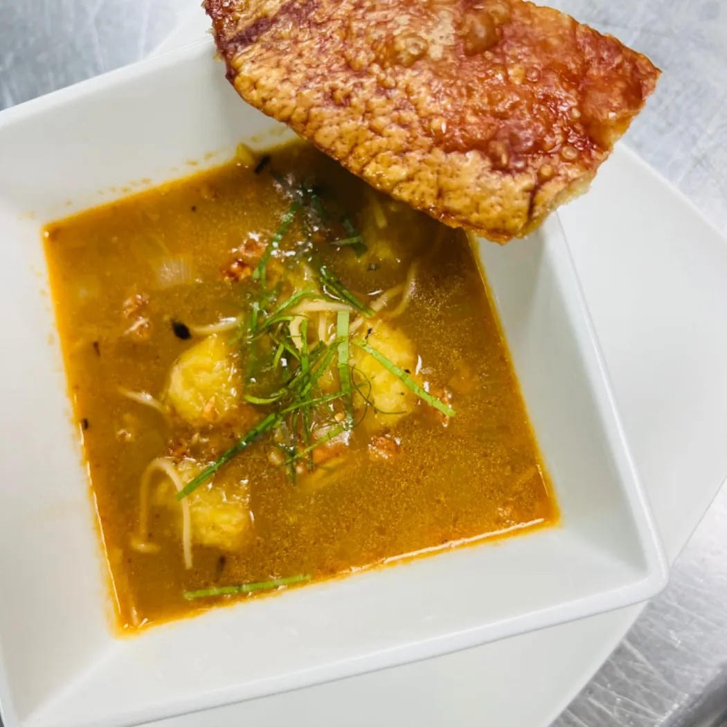 Image alt description